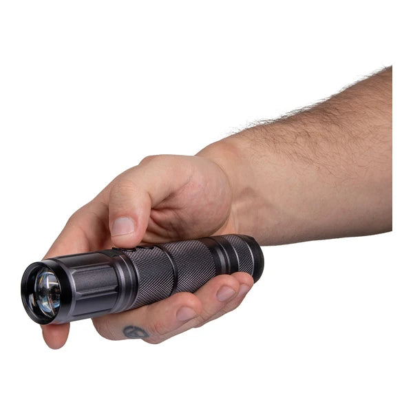 Cartisan High-Beam 510 battery held in hand
