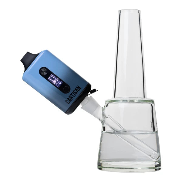 Cartisan Veil Bar Duo 510 Battery on a water pipe