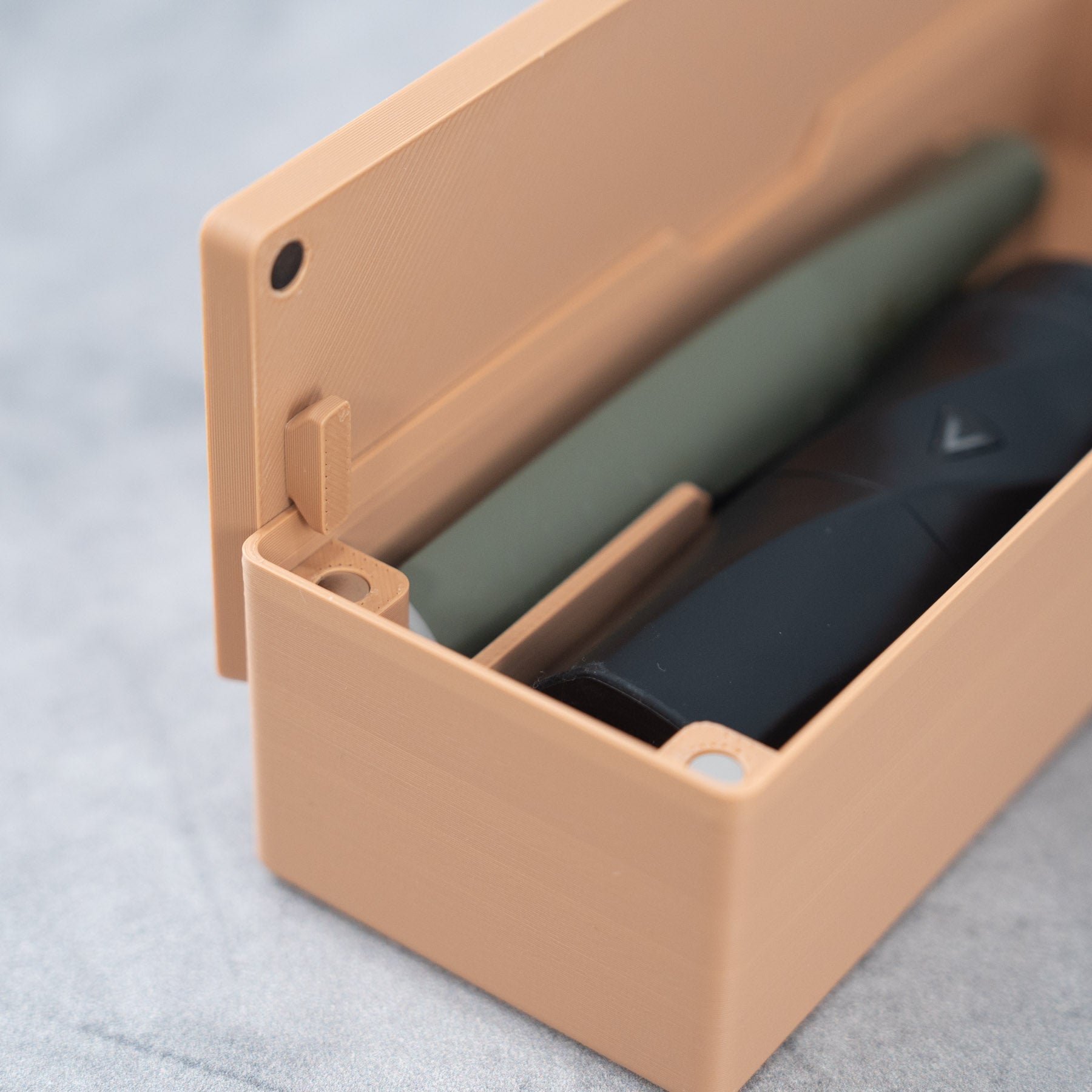 Tuckform Magnetic Case for Aeris