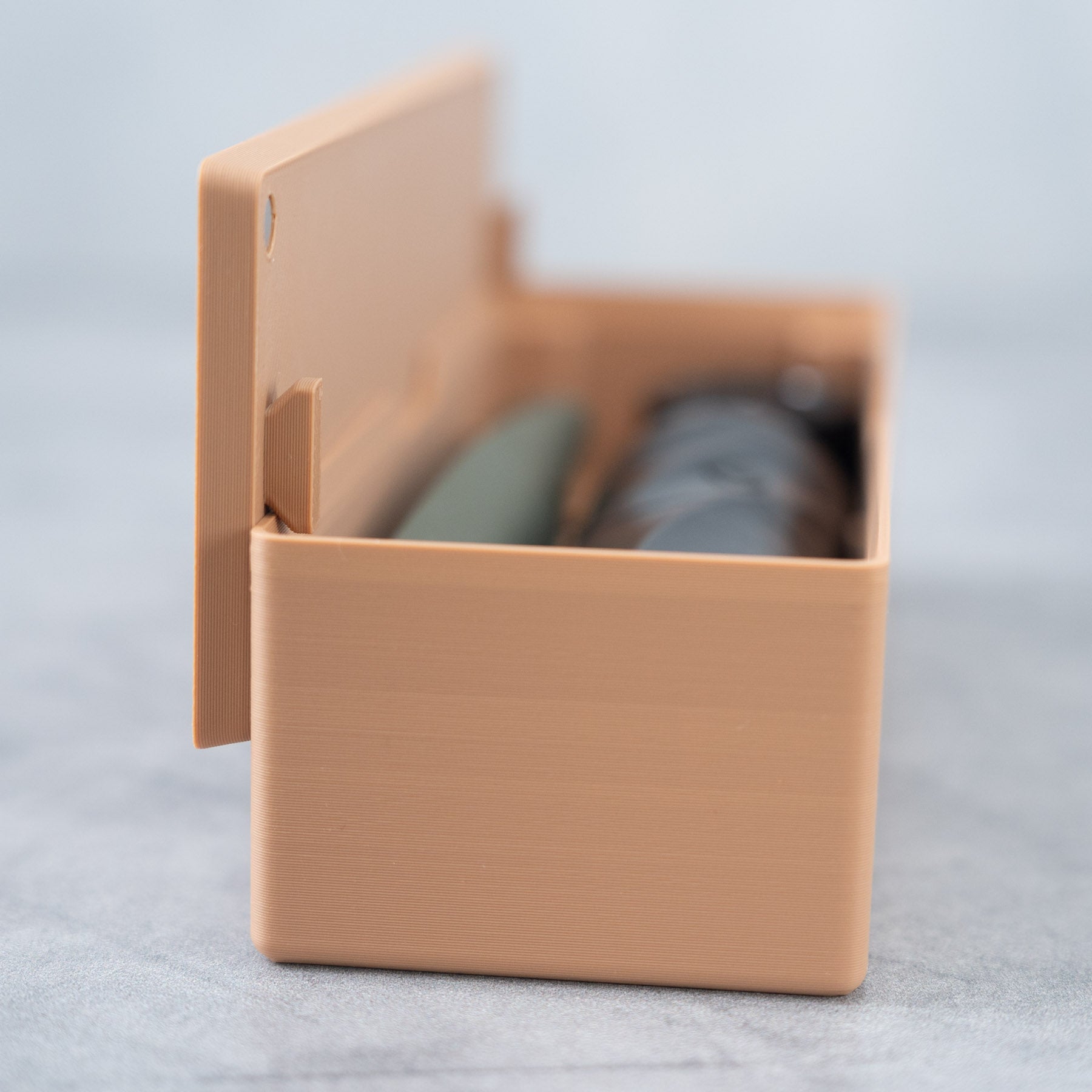 Tuckform Magnetic Case for Aeris