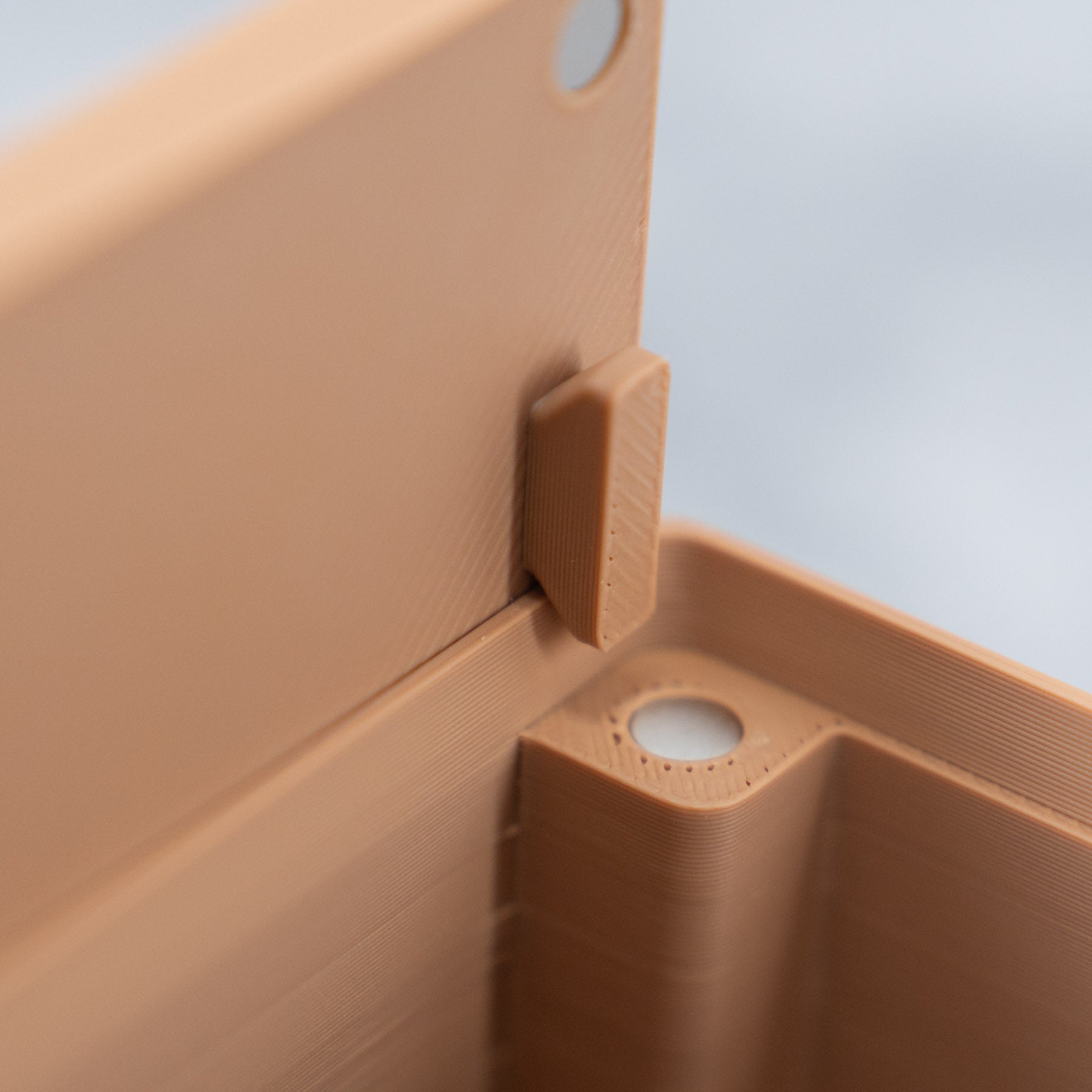Tuckform Magnetic Case for Ghost 2