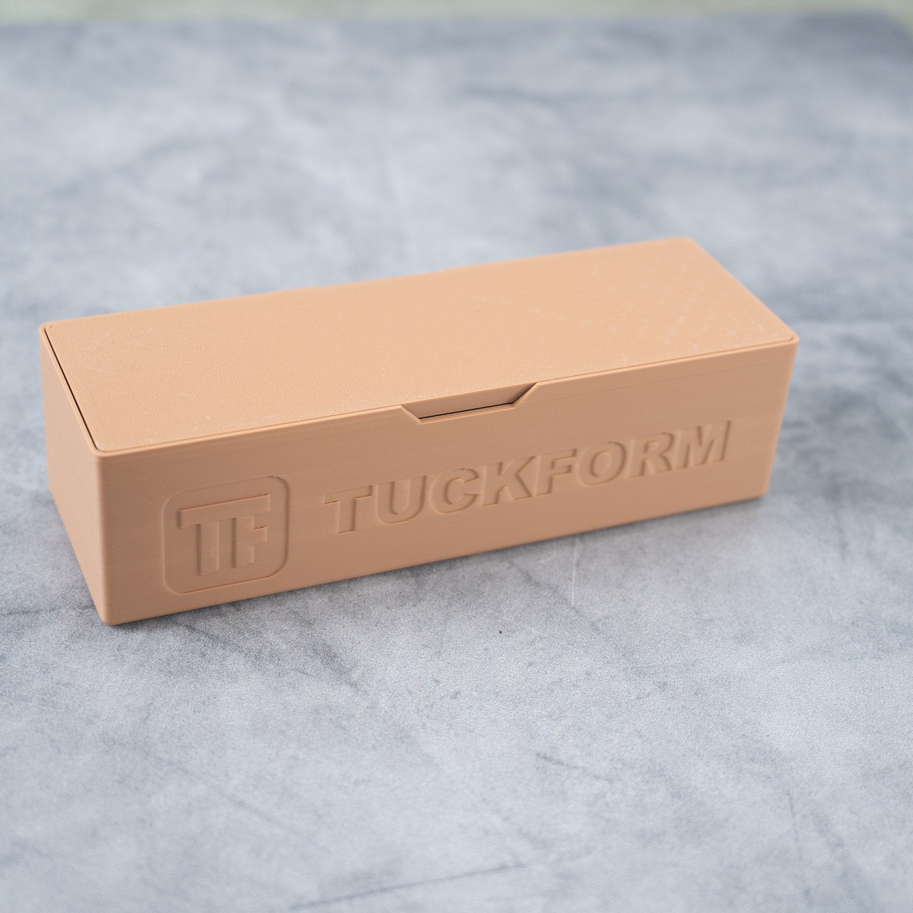 Tuckform Magnetic Case for Pivot
