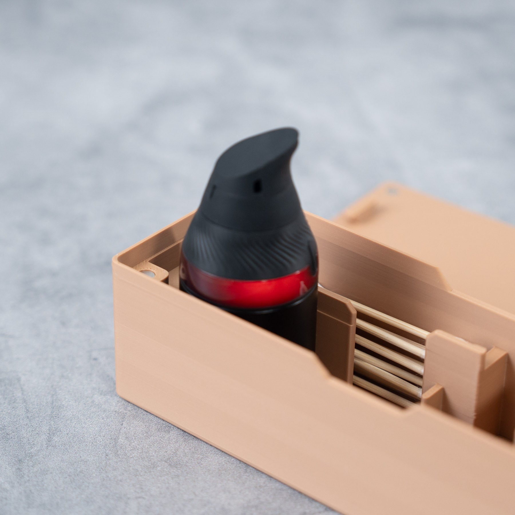 Tuckform Magnetic Case for Proxy