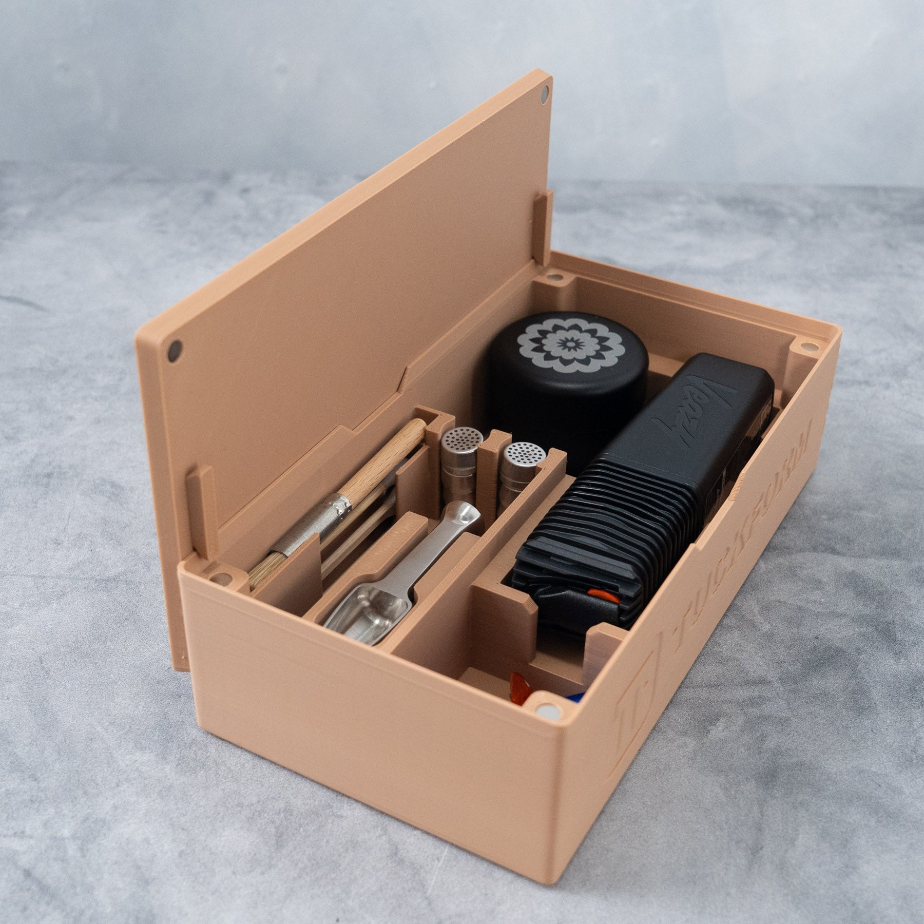 Tuckform Magnetic Case for Veazy